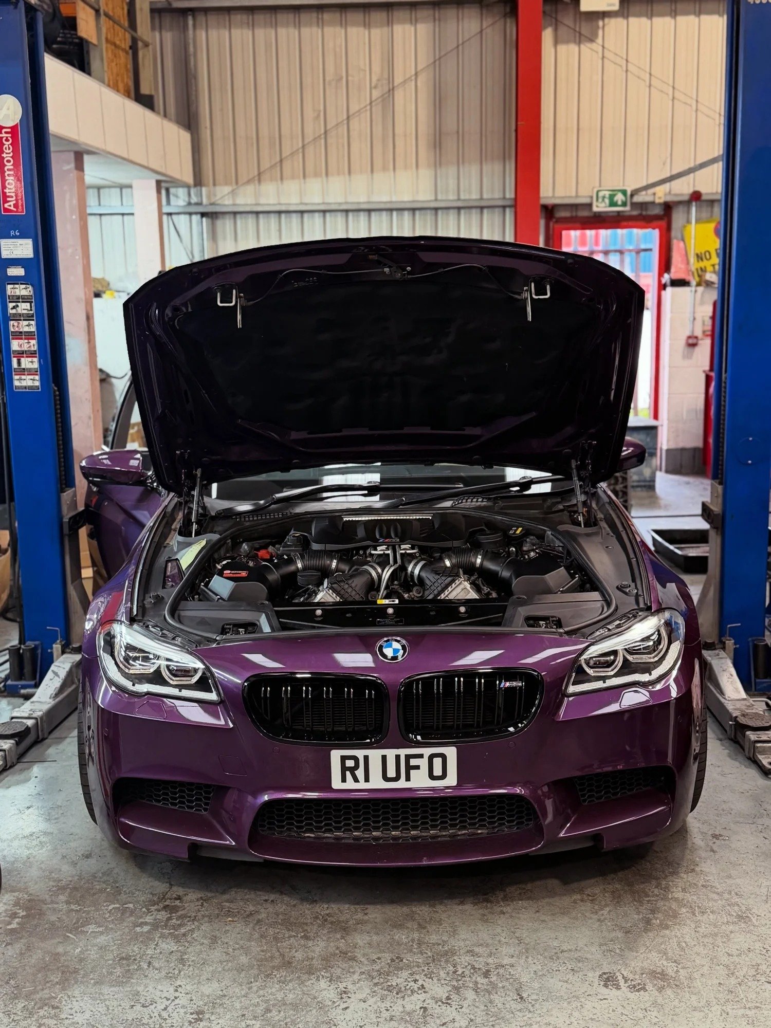 Exhaust & downpipes Exhaust & downpipes